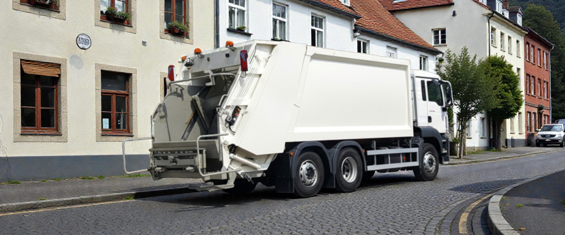 Firefighting vehicle with aerial ladder