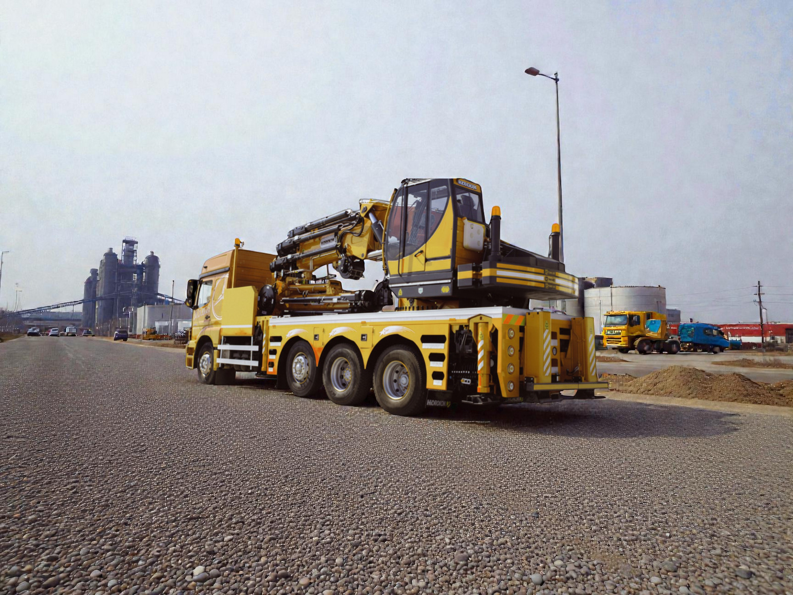 45 Ton Knuckle Boom Crane thumbnail 3