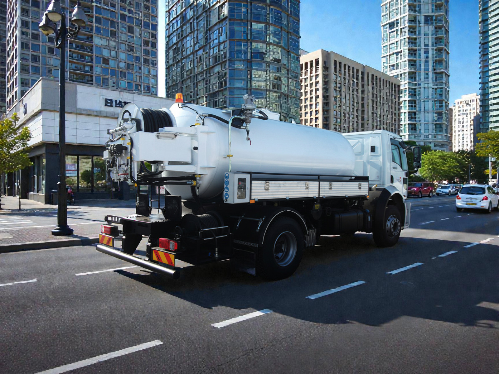 Canal Jetting and Vacuum Trucks