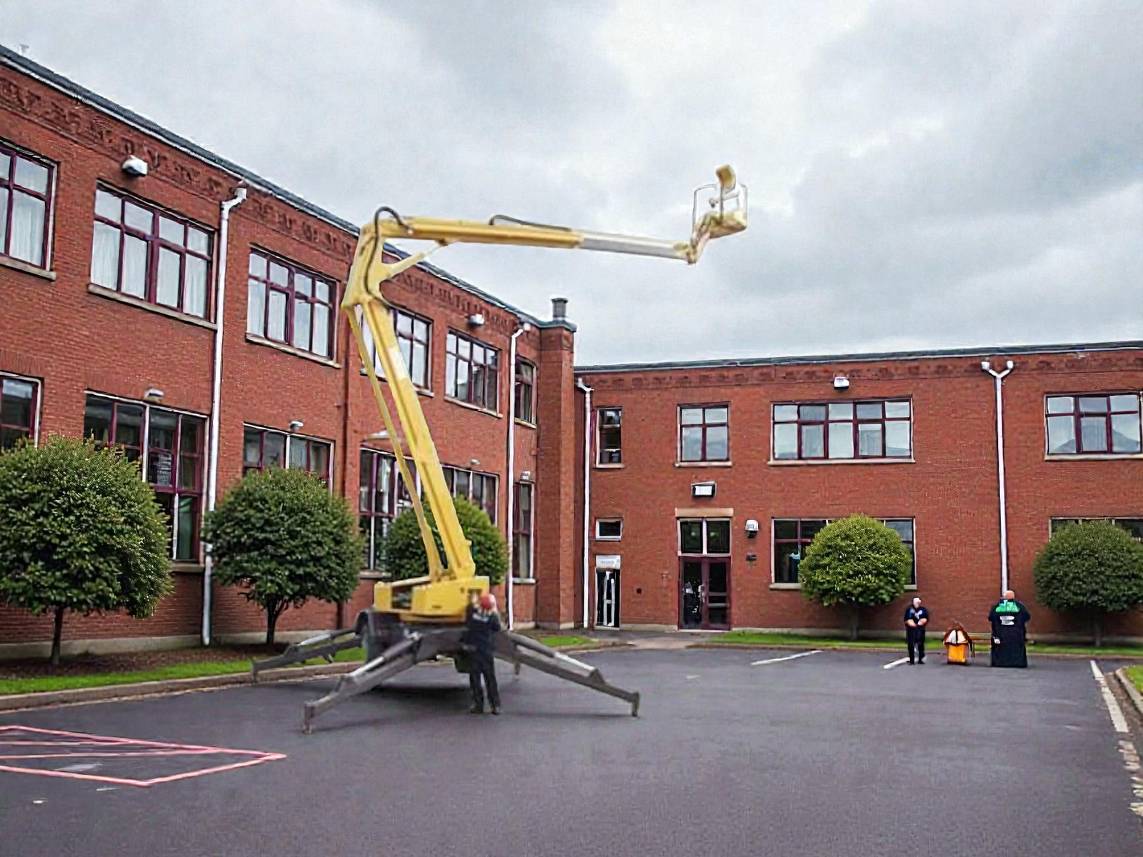 Self Propelled and Towable Models thumbnail 2